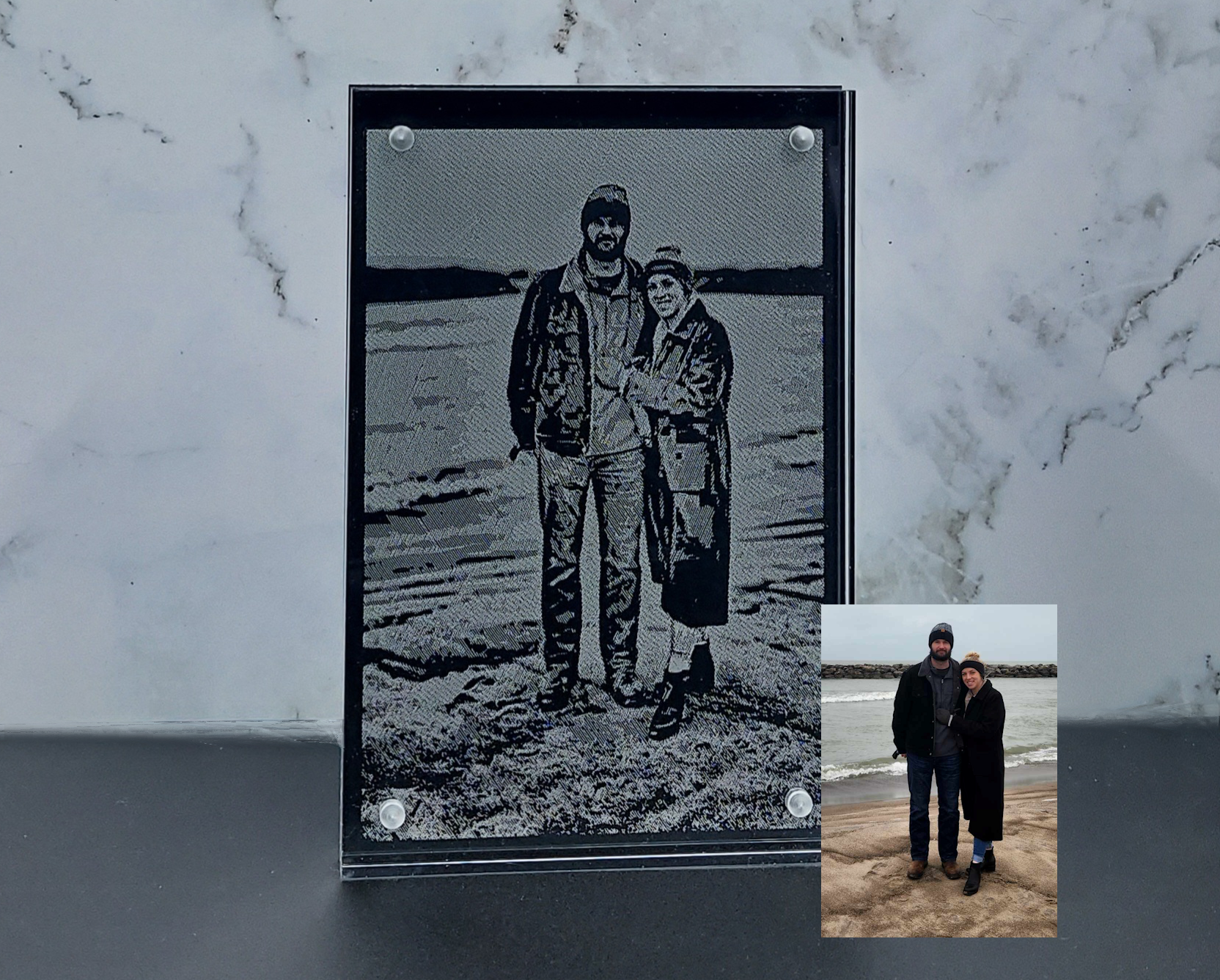 CustomEngravedPhoto-Couple2-4x6